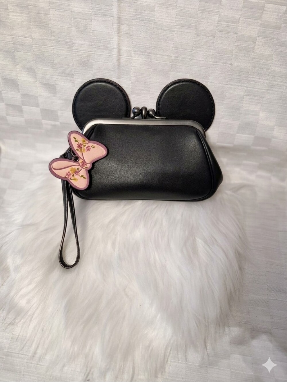Coach Disney Minnie Mouse Ears Kisslock Wristlet